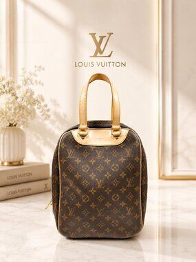 Authentic Louis Vuitton Excursion Monogram Handbag Travel Vanity Bag